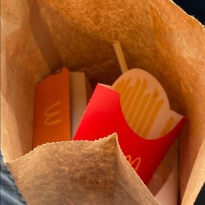 Meet your Posher, Aiden